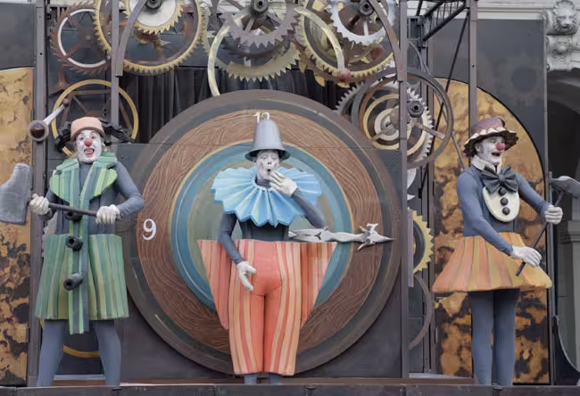 Restauració del Rellotge de la Plaça del Comerç